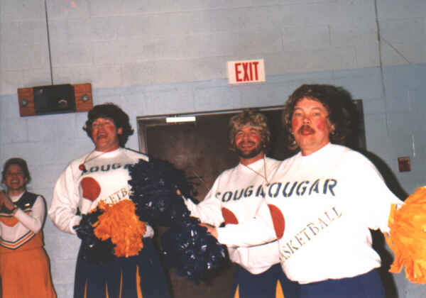 Kaser1.jpg (23772 bytes)